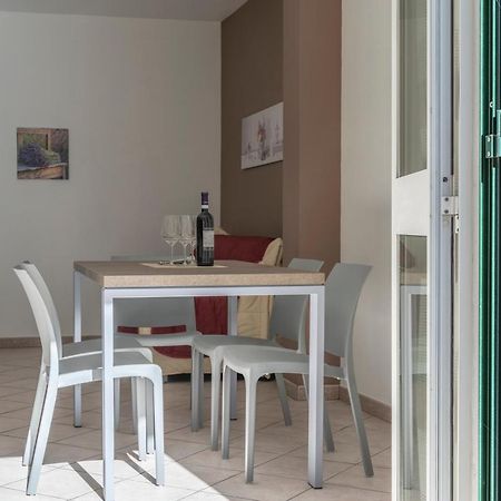 A 2 Passi Da Alba With 6 Beds Apartamento Rodello Exterior foto